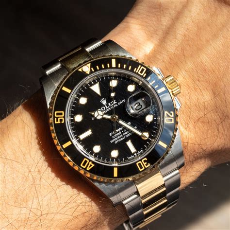 Unlock the Value of Your Luxury Timepieces: Pawn Watches at 